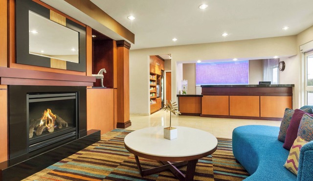 Fairfield Inn & Suites Omaha East/Council Bluffs, IA