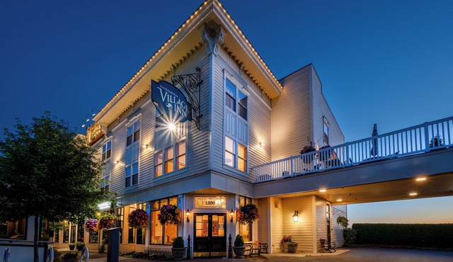 Fairhaven Village Inn