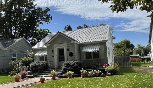 “Fairview Haven,” built in 1937 is a very cozy space.