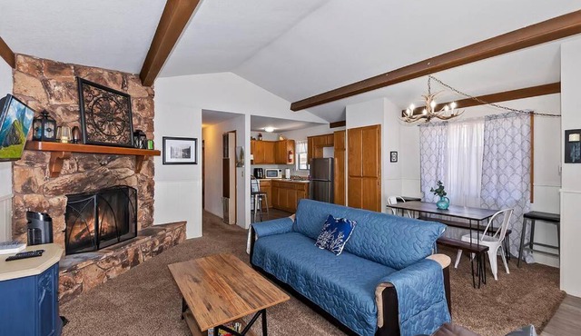 Fairway Big Bear Lodge/ airport convention center