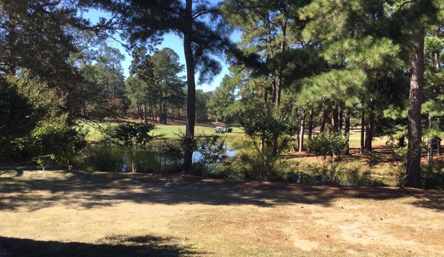 Fairway-Front Condo-Golf Course Views ·Walk to Pinehurst Resort & Village Dining