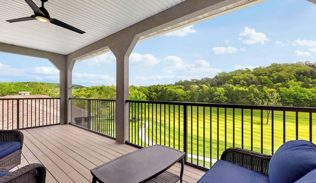 Fairway Lake Retreat