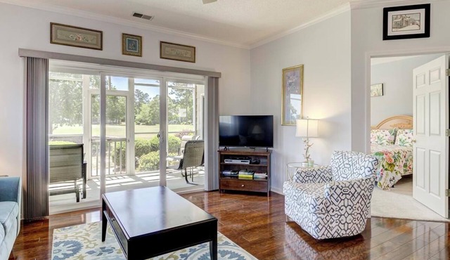 Fairway View: 2 BR, 2 BA Condominium in Leland, Sleeps 6