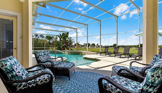 Fairway View Villa 5* luxury – South-Facing Pool & Game Room, Nr Disney & Golf