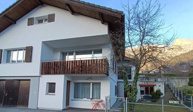 Falknis in Maienfeld mit Bergblick by Interhome