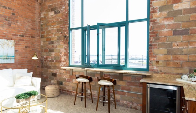 Fall Dates! Bayfront Oasis Getaway for Four!