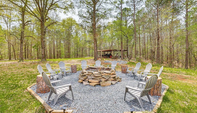 Fall & Football Vibes: Titus Retreat w/Game Room