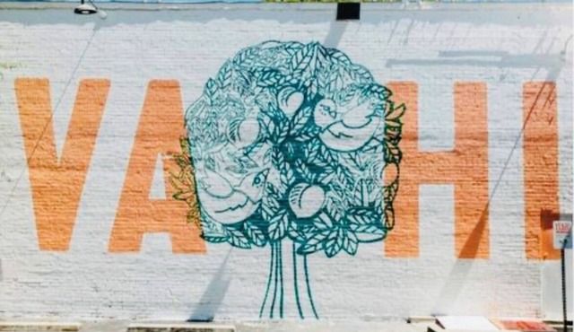 Fall Fun Spot Little 5 Parade & Musicfest King Bed