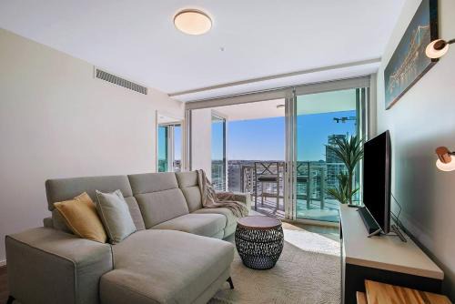 Fall in Love with Waterfront Resort-style Living