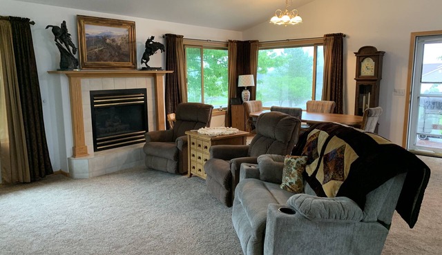 Fall in the Big Sky State-the Cottage is ready for your stay!