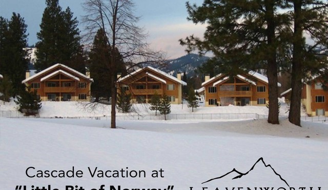 Fall & Winter gorgeous in Leavenworth! Hot Tub. Huge, view condo. Walk to town.