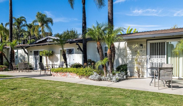 Fallbrook Country Inn