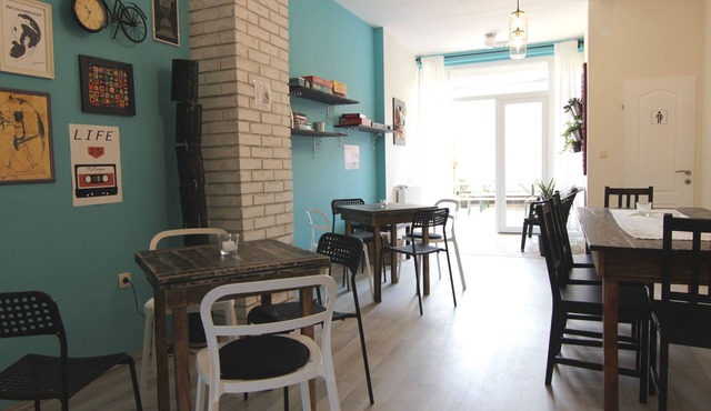 Falling Lakes Hostel