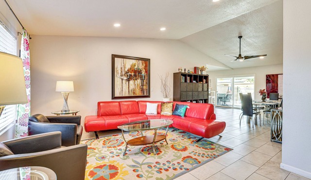 Families w/Pets Welcome! Poolside Gem in Phoenix
