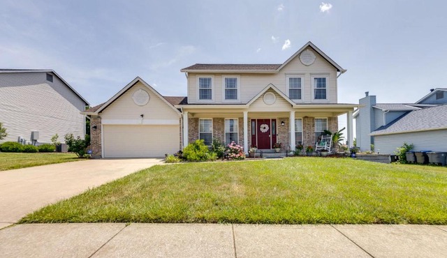 Families Welcome! Spacious OFallon Home with Yard
