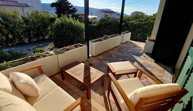Familly villa 3 min from the beach