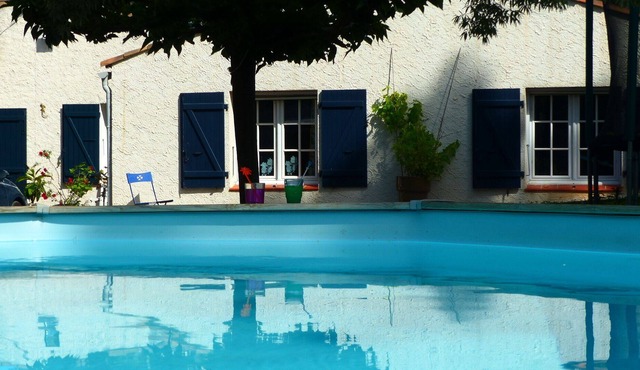 Familly villa in Provence with pool and large garden