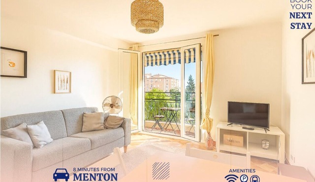 Family 2BR apt, sea view & parking