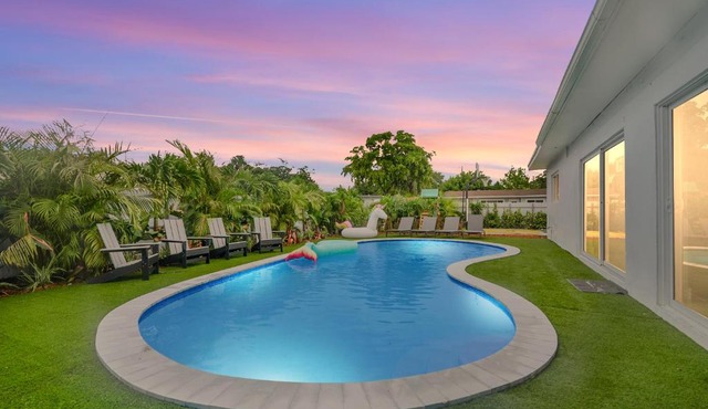 Family 5BR Miami Resort Pool, Sports & BBQ Oasis L04