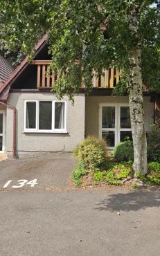 Family and dog-friendly holiday home - 134 Hengar Manor