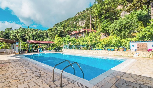 Family Apartment 2 with Sea View, Wi-Fi and Air Conditioning