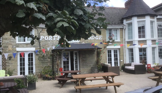 Family Apartment at Porth Lodge Hotel