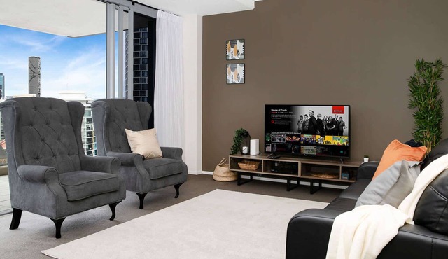 Family Apartment|Spectacular River & City Views