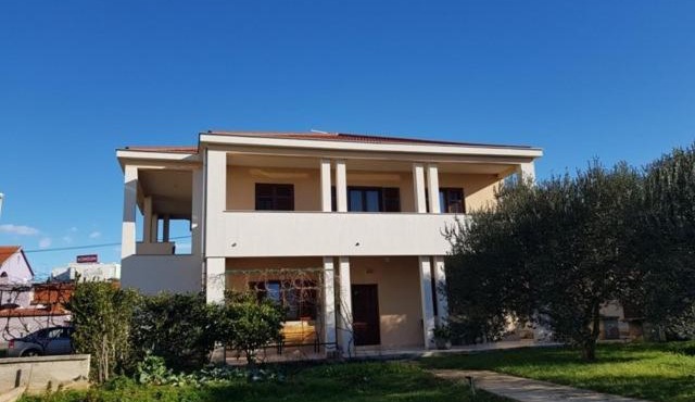 Family apartment Mira