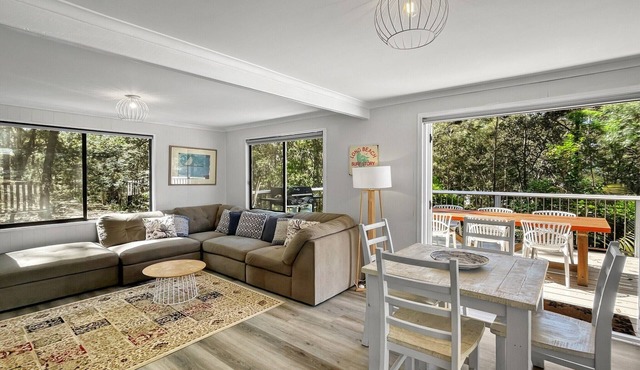 Family Beach House with Outdoor Entertaining