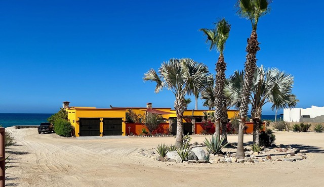 Family Beach House with 3 Master Suites