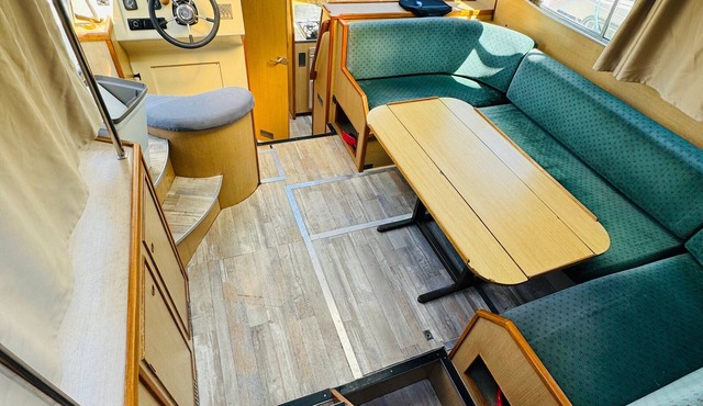 Family boat in Colombiers - 8 guests