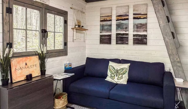 Family Bunkie | Sleeps 4 | Forest Views + Loft