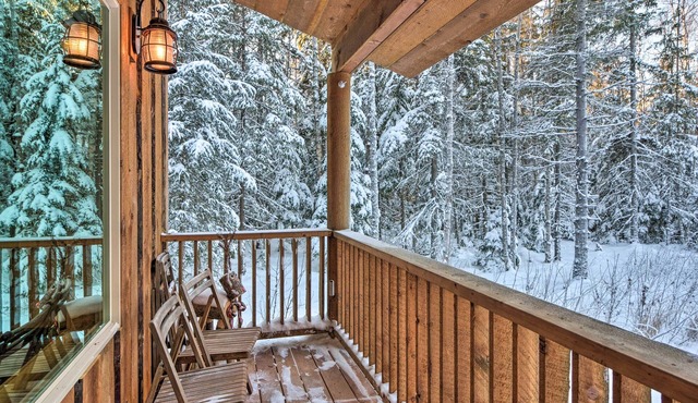 Family Cabin: Explore Alaska's Favorite Playground