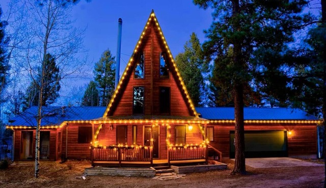 Family Cabin Hot Tub Disc Golf Forest Access