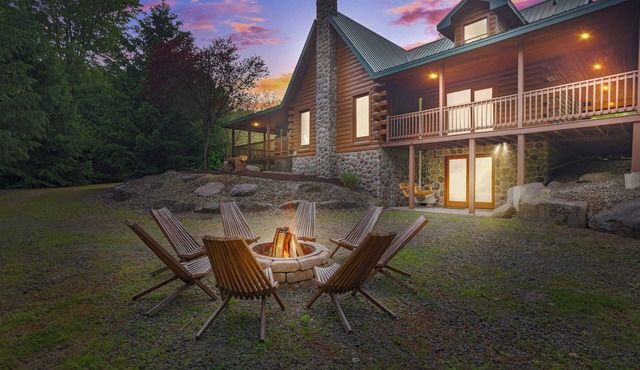 Family Cabin near Lake Wallenpaupack-Hot Tub-Trails