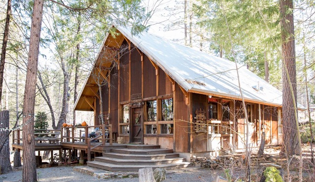 Family Cabin Only 6 Miles to Yosemite Park West Enttrance Hw120