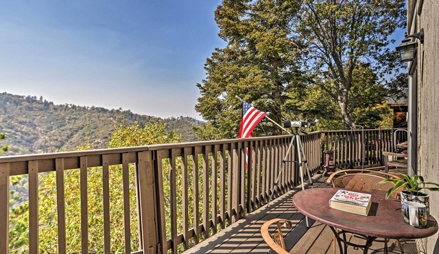 Family Cabin w/Game Room Near Hiking + Skiing!