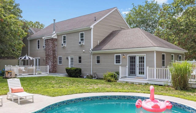 Family Cape Oasis w/Pool, Game Room & Kids' Room