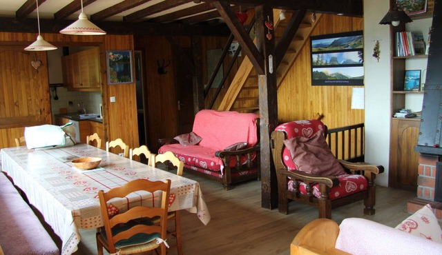 Family chalet with 5 bedrooms for 8 people in Saint-Jean-de-Sixt