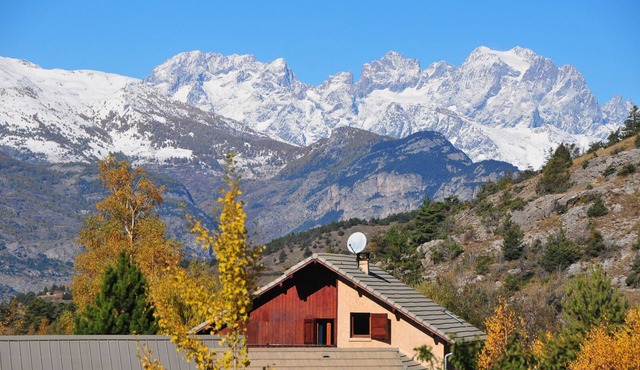 Family chalet 12 pers Guillestre Queyras splendid view of the Ecrins