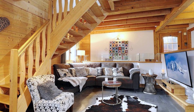 Family chalet in Bozel, 4 bedrooms, parking, near Courchevel and Pralognan