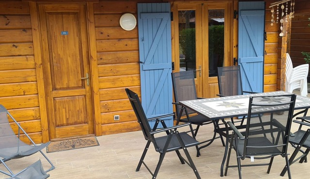 Family chalet in the heart of the Landes forest with wifi