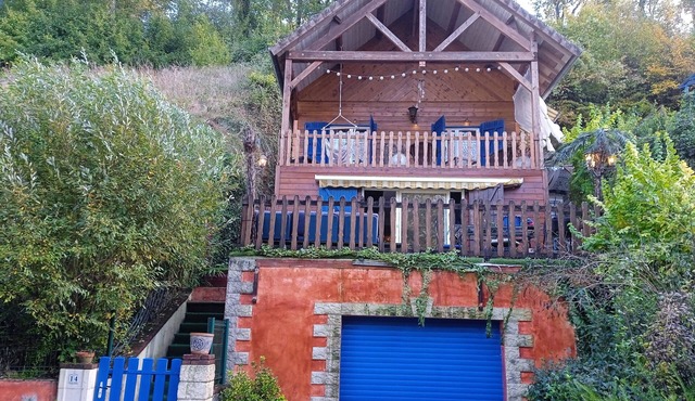 Family chalet perched on the edge of the Loire, not overlooked