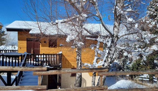 Family chalet, two identical levels close to the slopes. Ideal for two families.
