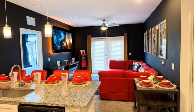 Family Cinema Escape · Salt Pool · Gym · Sleeps 8