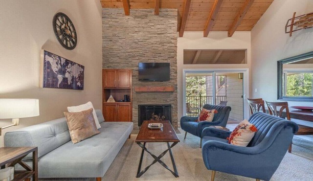Family Condo in Carnelian Woods