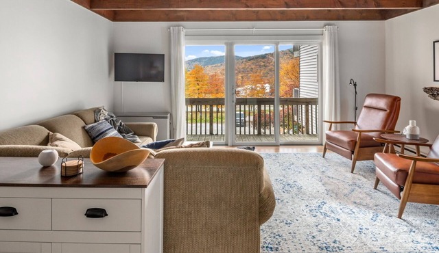 Family condo w/resort access & patio