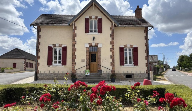 Family cottage for 8 people, all inclusive, peaceful in Saligny-sur-Roudon