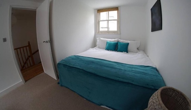 Family Cottage Ensuite with Tearrace