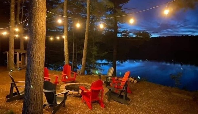 Family cottage on beautiful Kennebec Lake. Enjoy fresh outdoors and water areas.